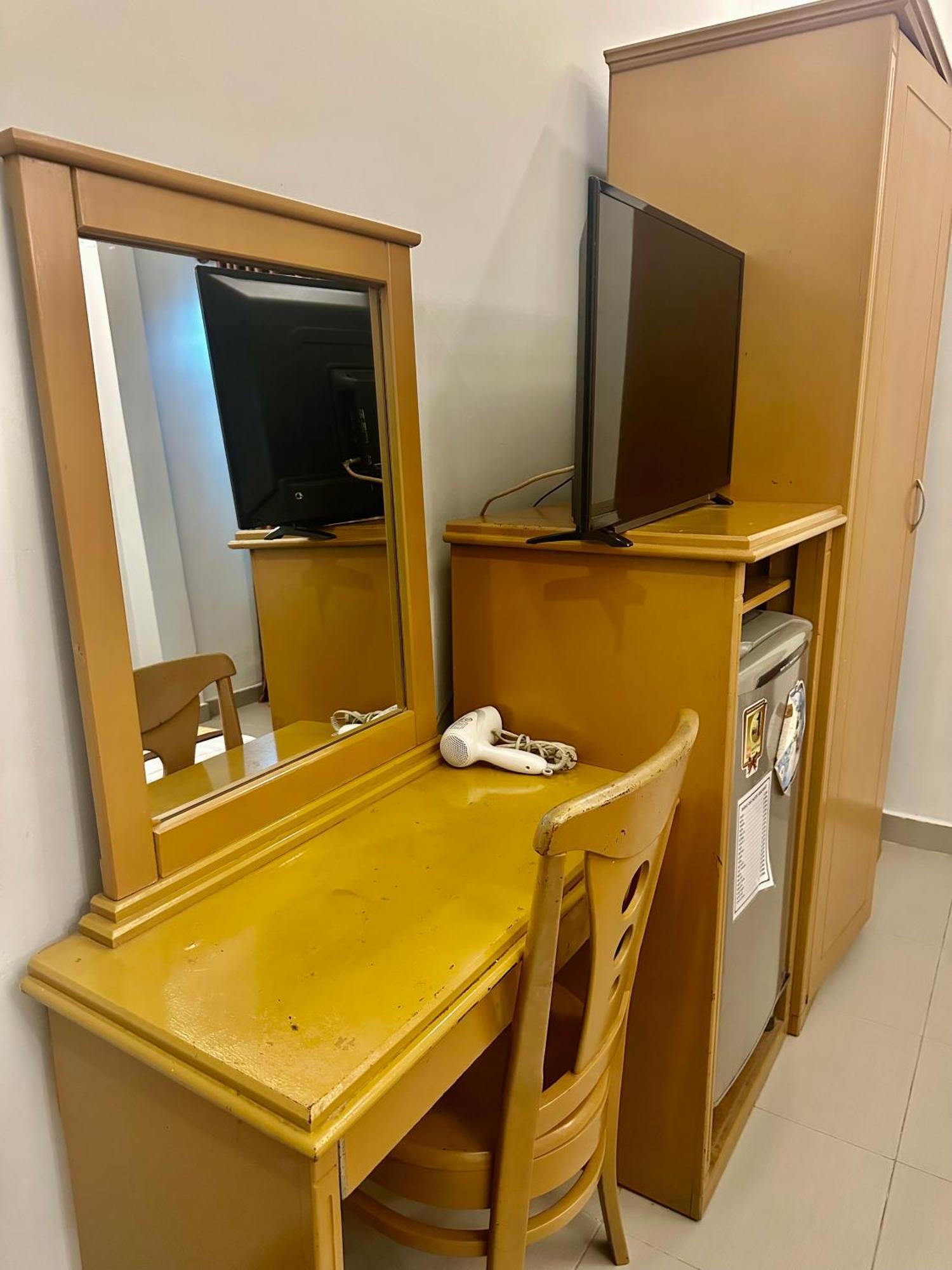 Ngoc Hoa Mai Hotel Хошимин Екстериор снимка